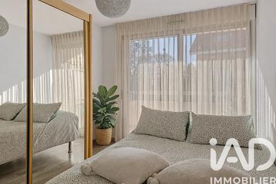 Appartement - 79 m² - 3 pièces