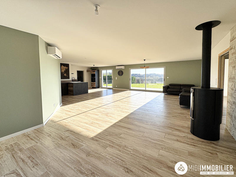 Maison - 124 m² - 3 pièces