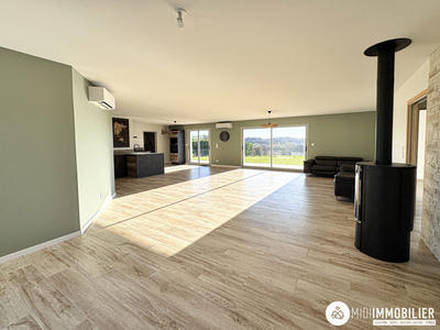 Maison - 124 m² - 3 pièces