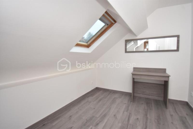 Maison - 97 m² - 5 pièces