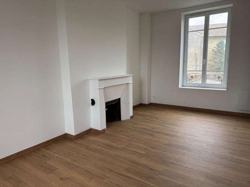 Maison - 216 m² - 7 pièces