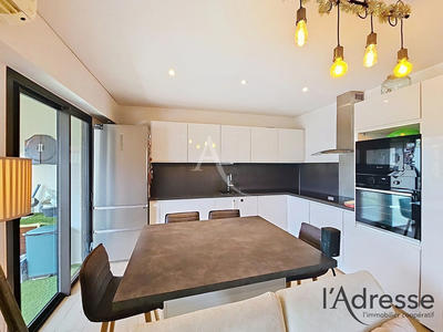 Appartement - 76 m² - 4 pièces