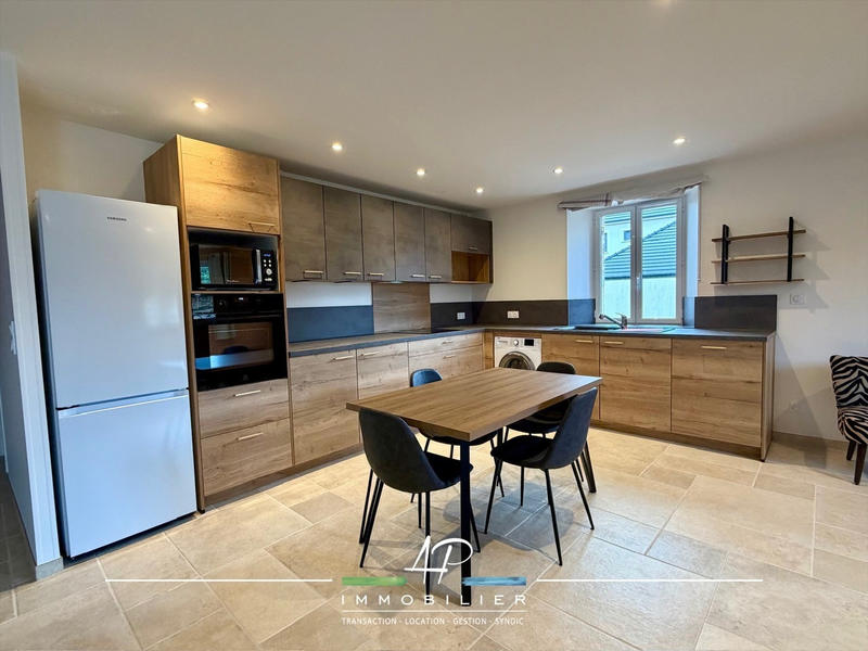 Appartement - 67 m² - 2 pièces