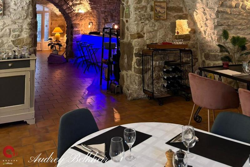 Local commercial - 450 m²