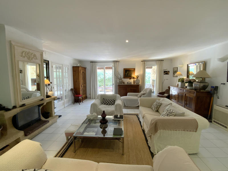 Maison - 145 m² - 4 pièces