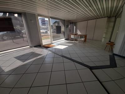 Local commercial - 115 m²