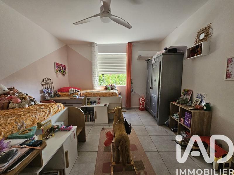 Maison - 200 m² - 8 pièces