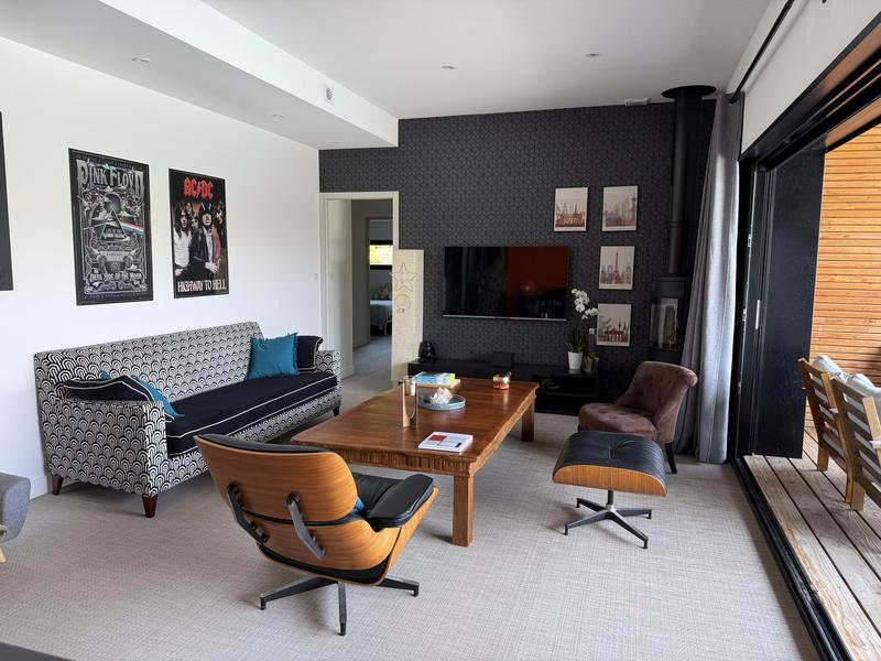 Maison - 200 m² - 8 pièces