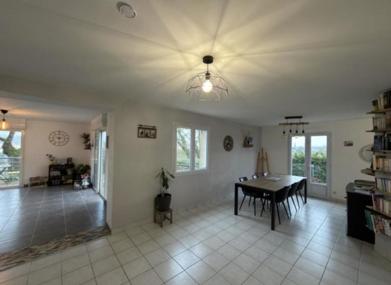 Maison - 138 m² - 5 pièces