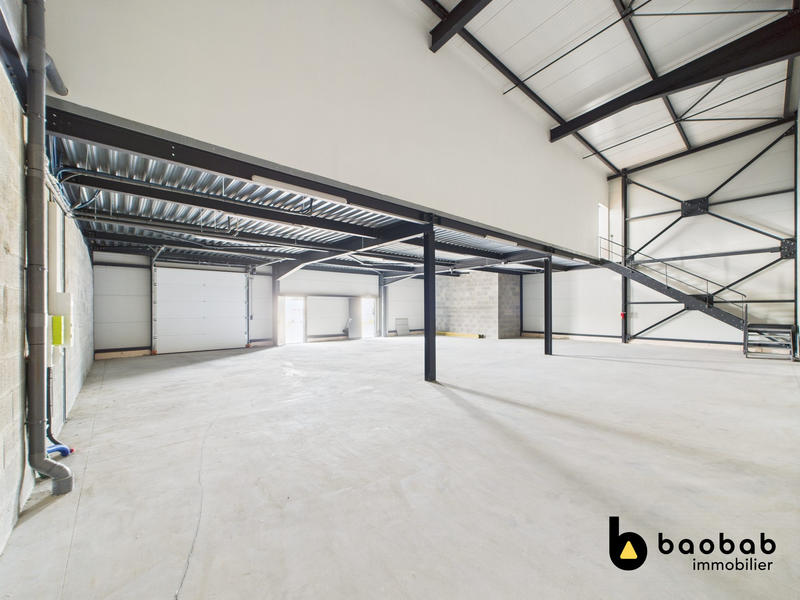Local d'activités - 400 m²