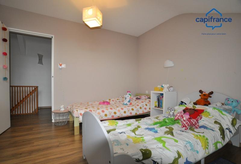 Maison - 138 m² - 6 pièces