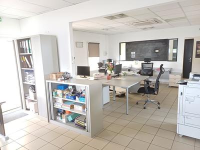 Bureau - 113 m²