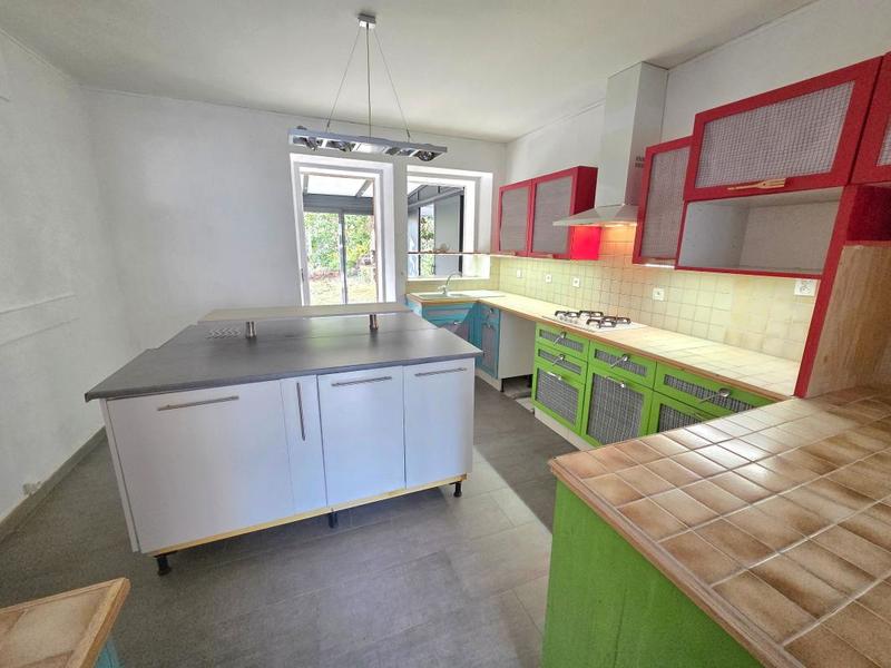 Maison en pierre - 159 m² - 6 pièces
