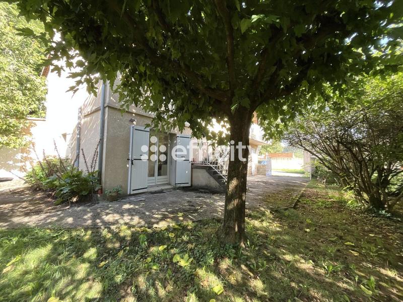 Villa - 174 m² - 8 pièces