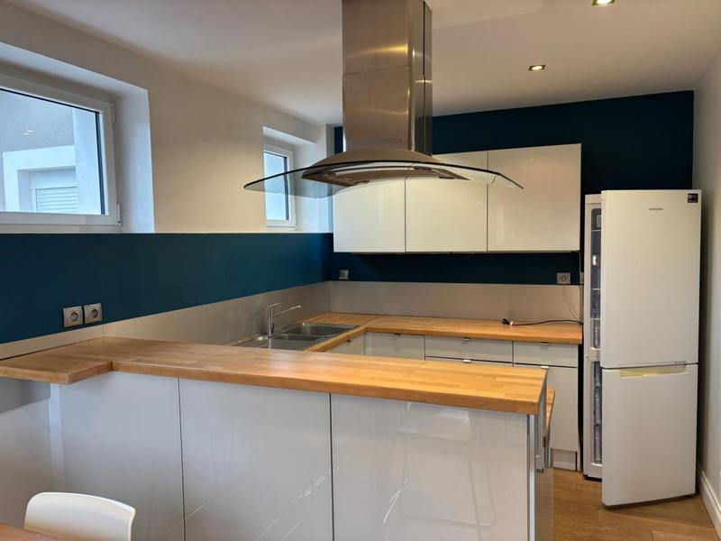 Maison - 230 m² - 6 pièces