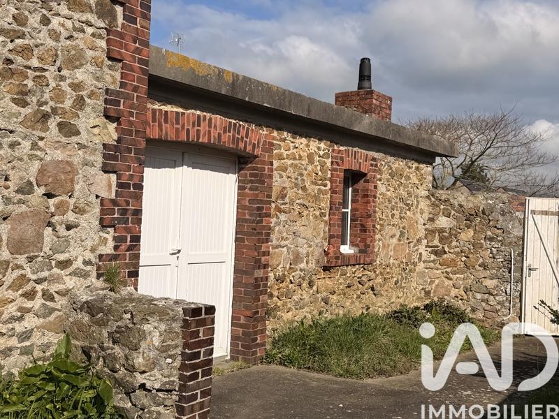 Maison - 130 m² - 8 pièces