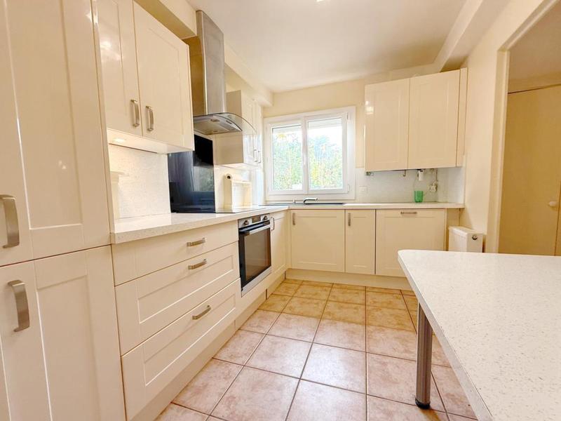 Maison - 86 m² - 5 pièces