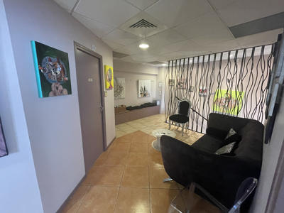 Local commercial - 146 m²