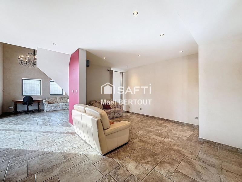 Maison - 150 m² - 3 pièces