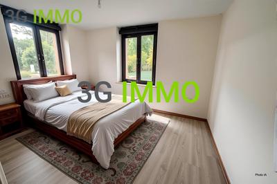 Maison - 170 m² - 5 pièces