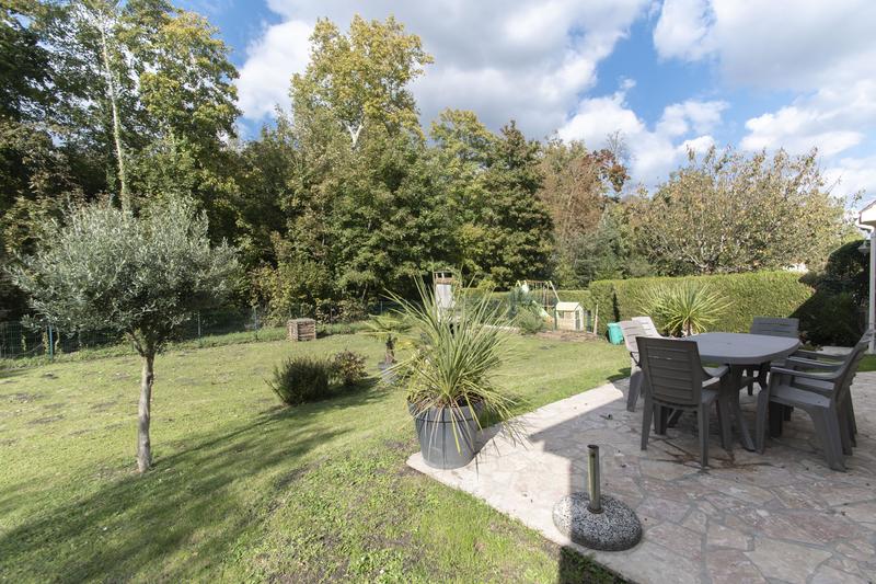 Maison contemporaine - 140 m² - 7 pièces