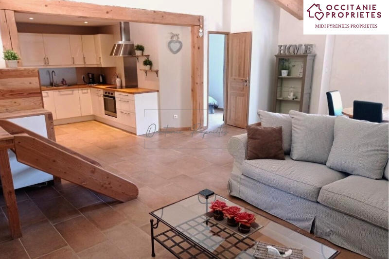 Propriété - 700 m² - 23 pièces