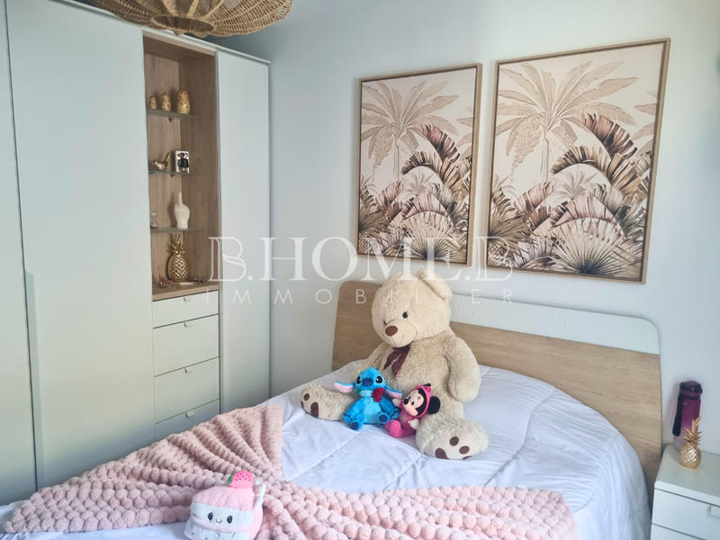 Maison - 95 m² - 5 pièces