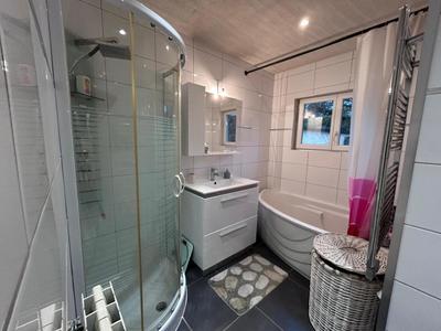 Appartement - 60 m² - 2 pièces