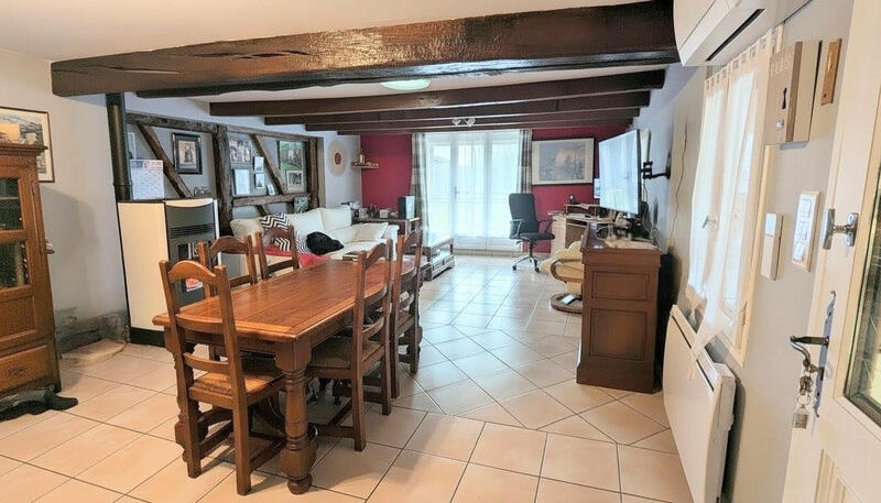 Maison - 141 m² - 6 pièces
