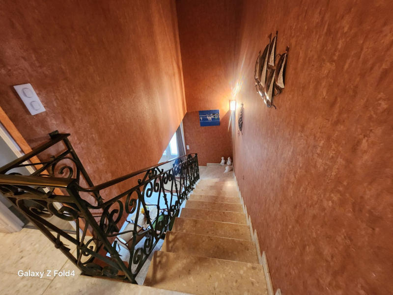 Maison - 164 m² - 8 pièces