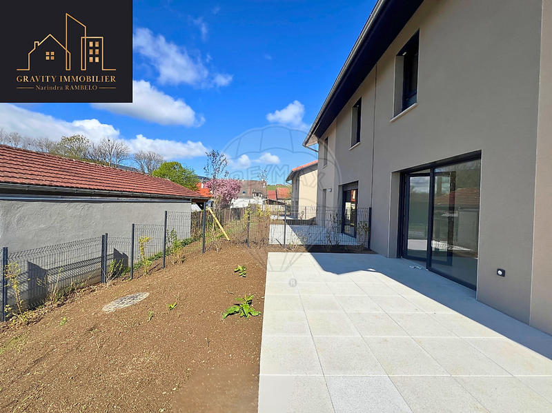 Maison - 103 m² - 5 pièces