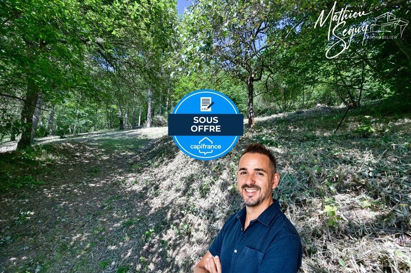 Terrain constructible - 2 815 m²