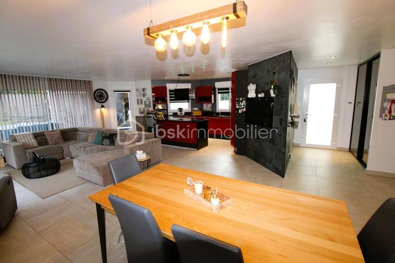 Villa - 180 m² - 5 pièces