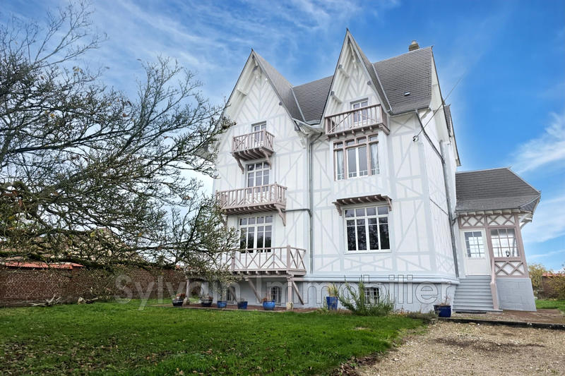 Maison - 176 m² - 6 pièces