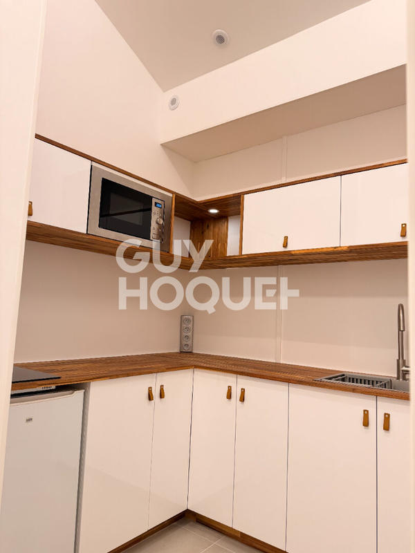 Local d'activité / Entrepôt - 48 m² - 2 pièces