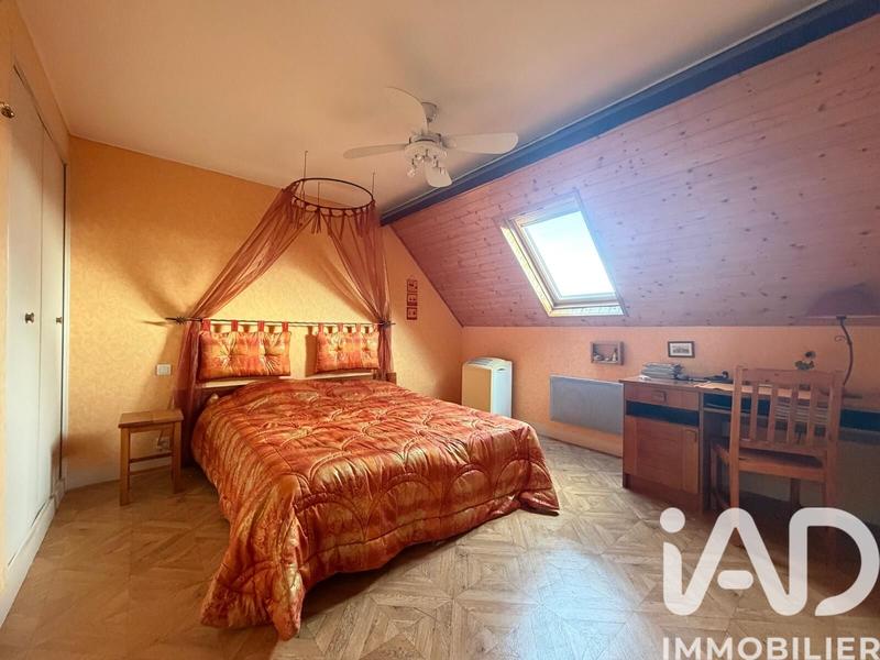 Maison - 130 m² - 8 pièces