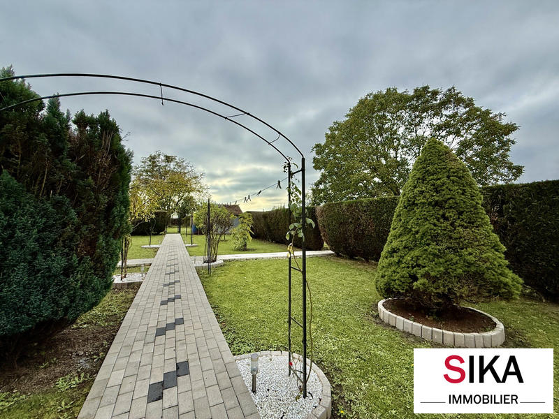 Maison - 140 m² - 5 pièces