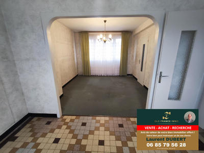 Maison - 65 m² - 6 pièces