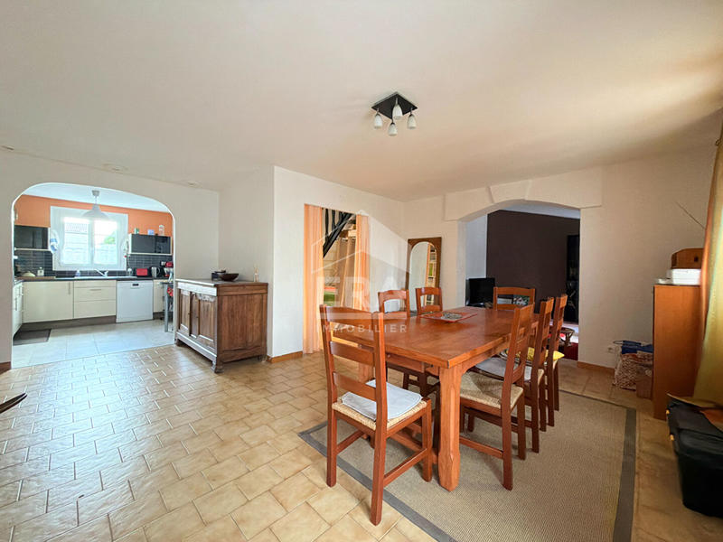 Maison - 102 m² - 6 pièces