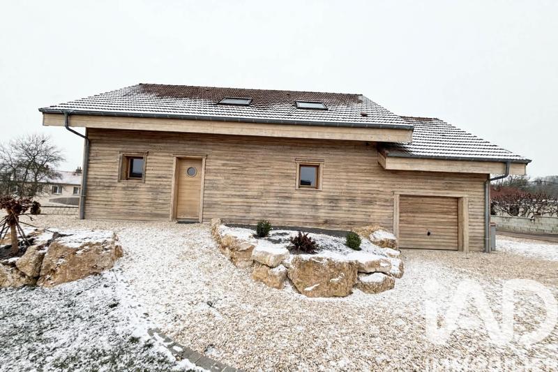 Maison de village - 140 m² - 5 pièces