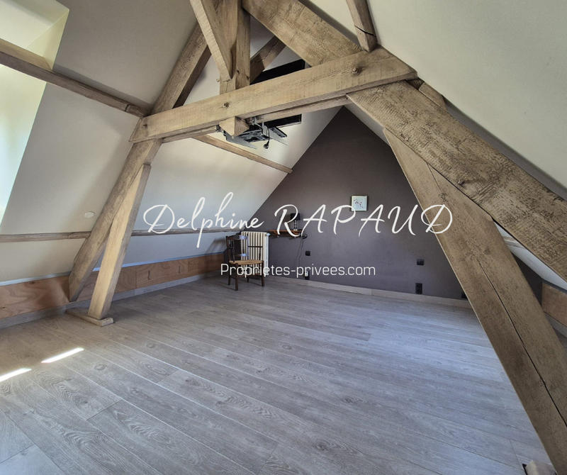 Maison - 167 m² - 8 pièces