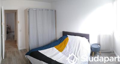 Chambre - 11 m² - 1 pièce