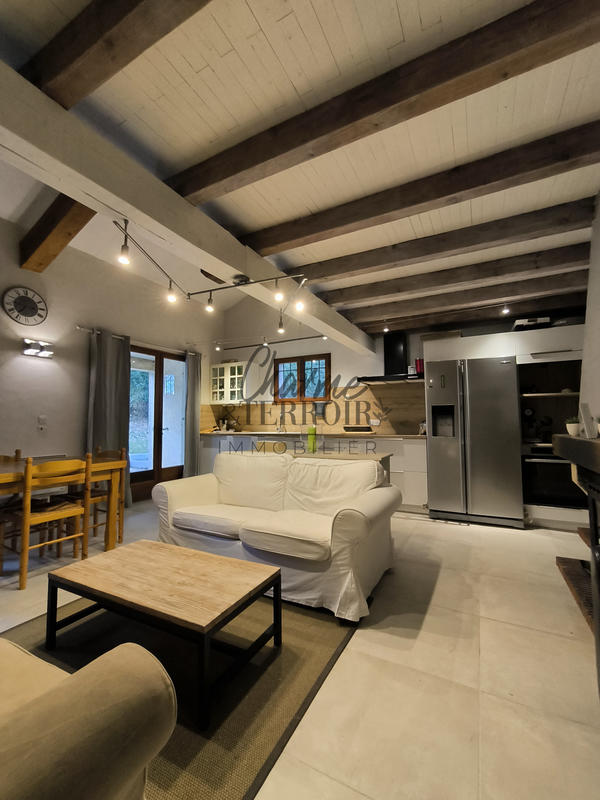 Villa - 80 m² - 4 pièces