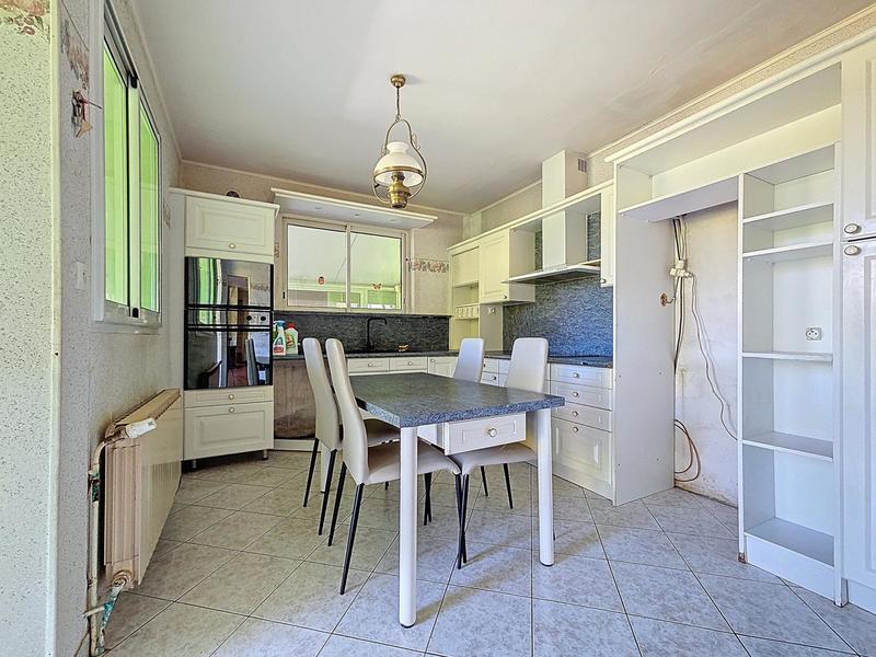 Maison - 143 m² - 5 pièces