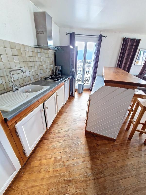 Duplex - 107 m² - 6 pièces