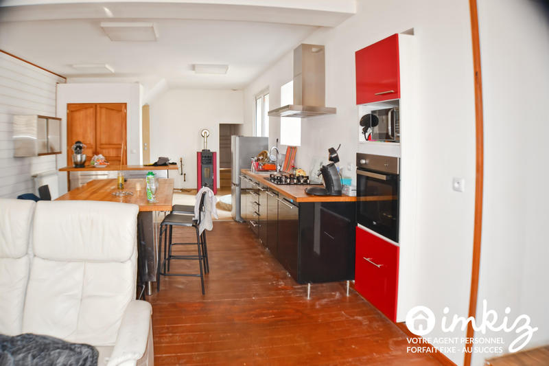 Maison - 140 m² - 5 pièces