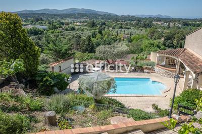 Maison de village - 174 m² - 6 pièces