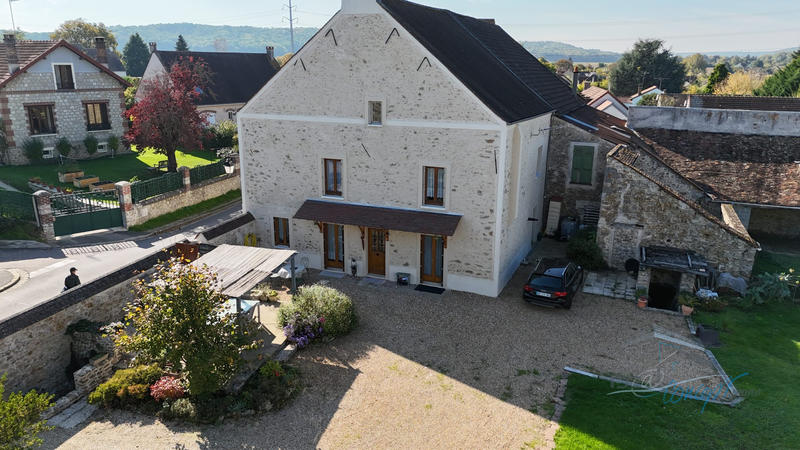 Maison ancienne - 143 m² - 6 pièces