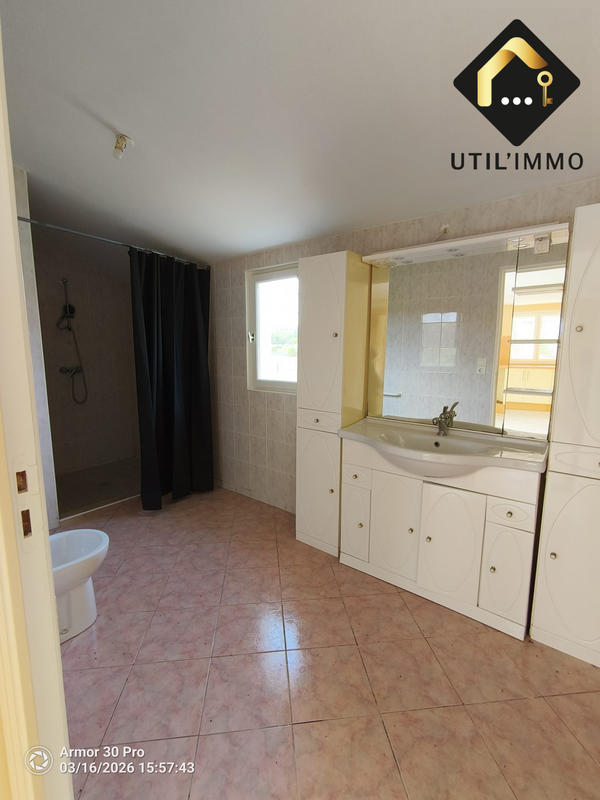 Maison - 80 m² - 3 pièces