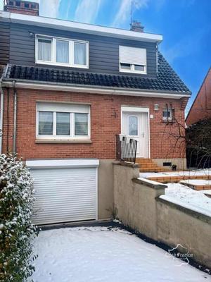 Maison - 85 m² - 4 pièces